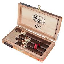 Padron 1926 Serie Sampler Natural (4) + Free Shipping!