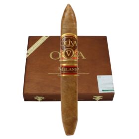 Oliva Serie V Melanio Figurado (6.5x52 / Box of 10) + Free Shipping!